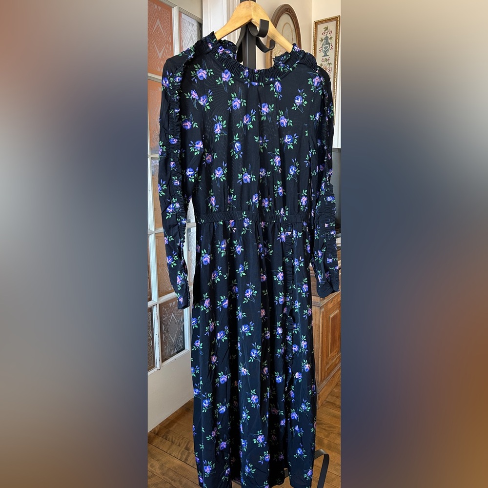 Sandro Paris flower print dress size 38 (8US)